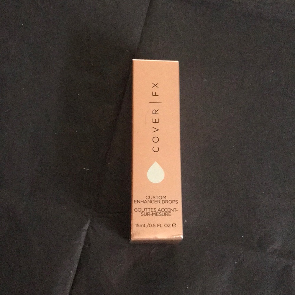 Cover FX custom enhancer drops in Moonlight